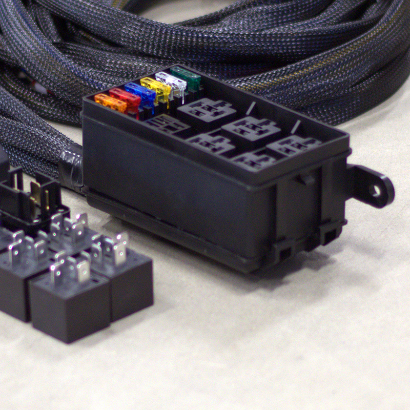 Hurricane Relay and fuse box RB6-W (Wall mounting)