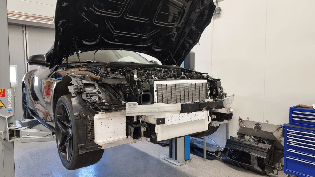 Extra radiator for BMW G series & Toyota GR Supra A90