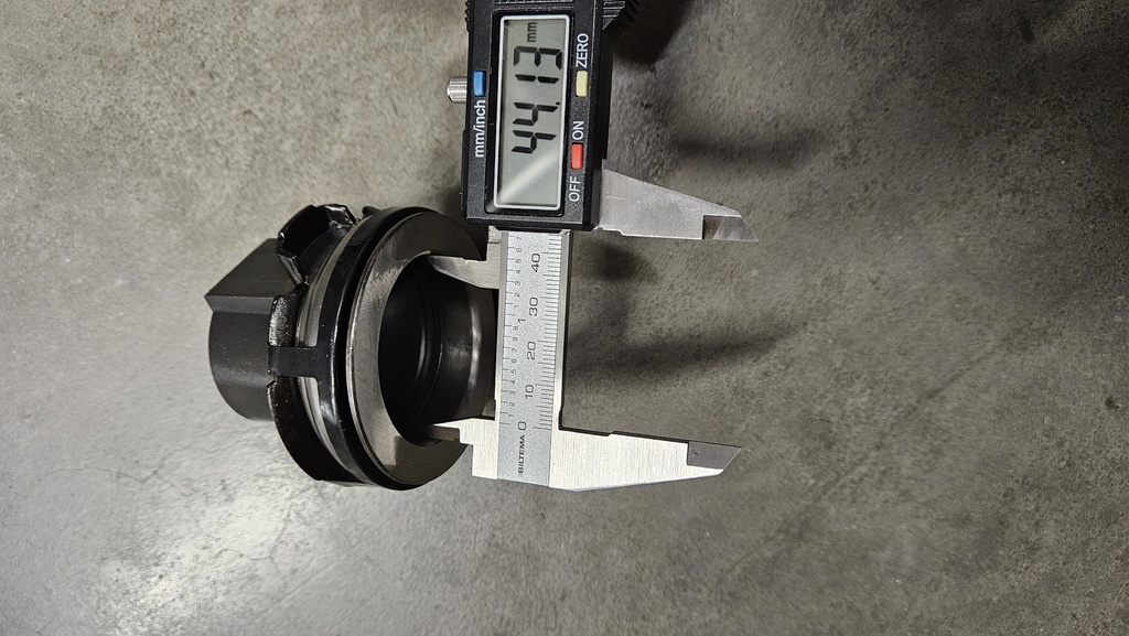 Realese bearing BMW 215-240mm (35mm)