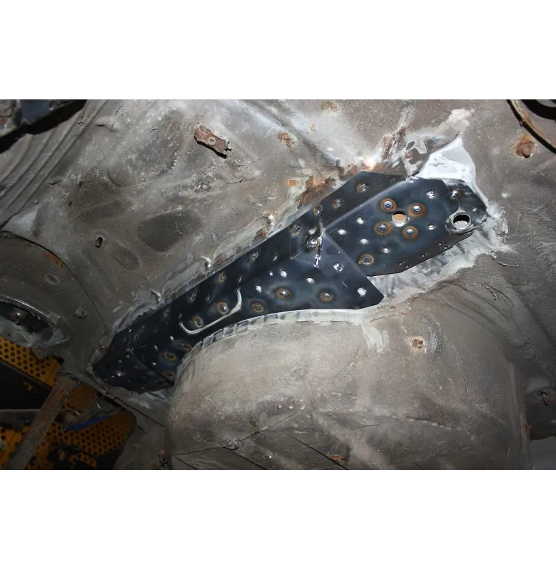 BMW E46 Rear floor reinforcement M3 (Facelift)