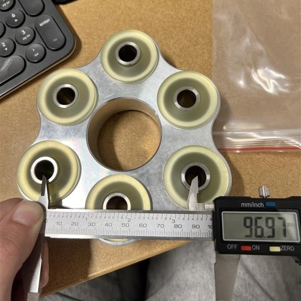 Driveshaft adapter middle to large size